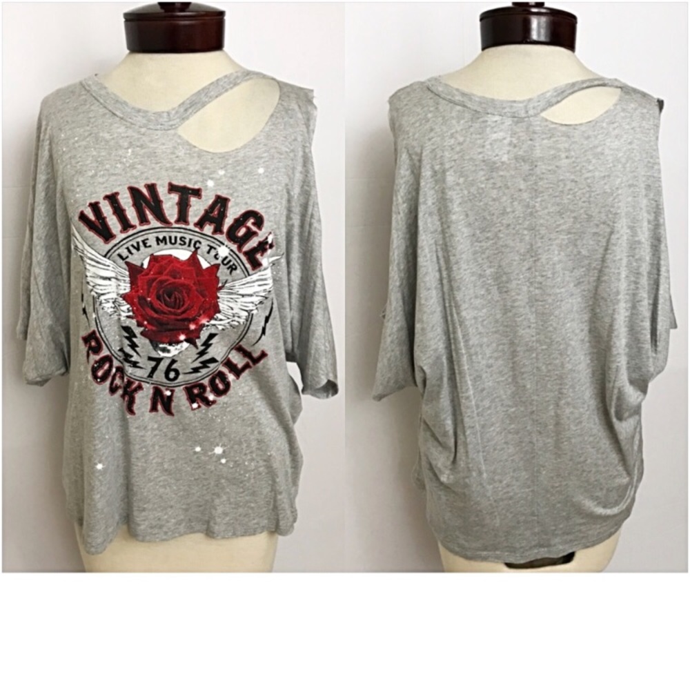 🎵RESTOCKED🎵 Vintage Rock Distressed Tee SM - Picture 3 of 6